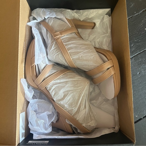 Strappy Nude Heeled Sandals | Naturalizer Brenta in Crème Brule - Picture 5 of 5